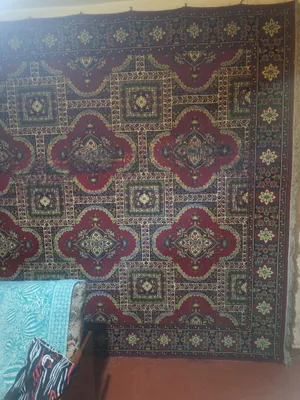 Gilamlar sotiladi. 1