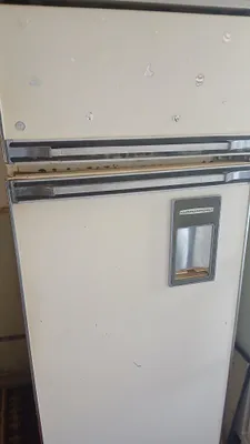 sovet muzlatgichi sotiladi 1