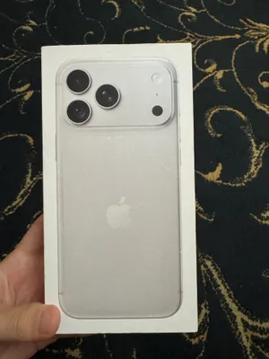 18 Pro Max Silver, привезён напрямую с завода в Калифорнии 1