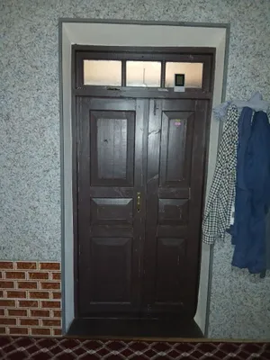 Старая деревянная дверь