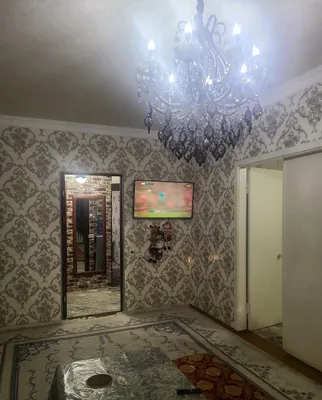 Продаётся 3-комнатная квартира в городе Навои, в районе Музикалки 1