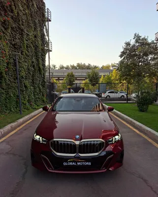 BMW I5 50L Автомобиль в наличии. 1