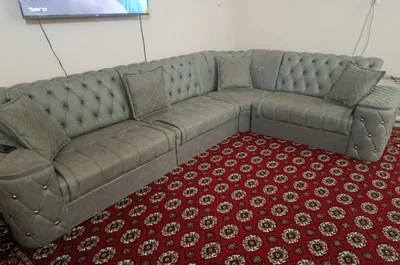 Divan stol yaxshi xolatta 1