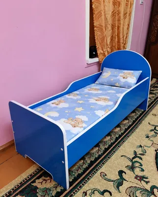 Детская кровать 160×60 см в хорошем состоянии