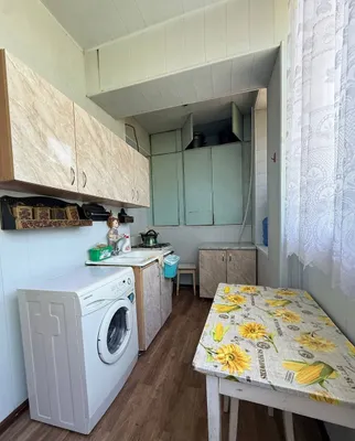 Продаётся квартира в доме Обкома, 3 комнаты, 136 м², 1-й этаж 1