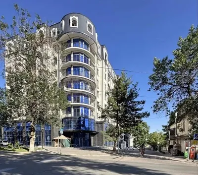 Продажа 4-комн. кв. 148 м² · ID 42492 1