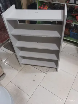 Kulrang poyabzal tokchasi 1