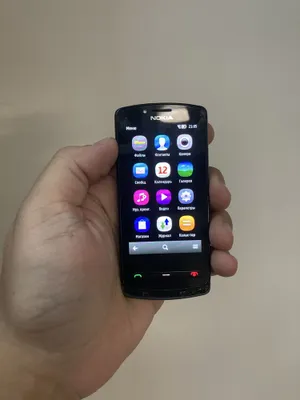 Nokia 6100 1