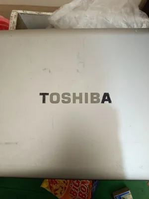 Продам ноутбук toshiba 1