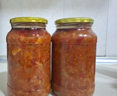 Продаются икра, приправа для поджаривания еды и сырой ачичук 1