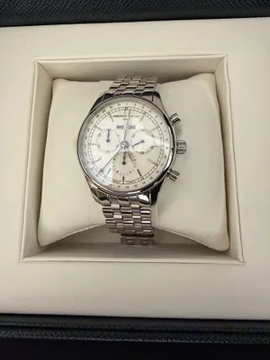 Erkaklar uchun Frederique Constant soati 1