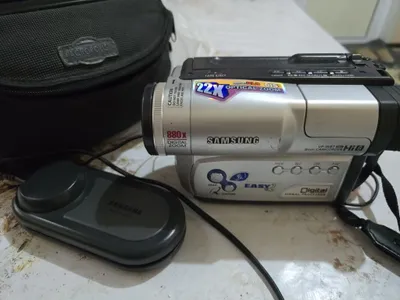 Видеокамера Samsung VP-W87 Hi-8 1