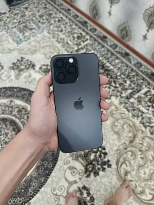 iPhone 16 Pro Max 1