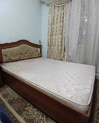Продаётся двуспальная кровать, матрас в комплекте, состояние хорошее