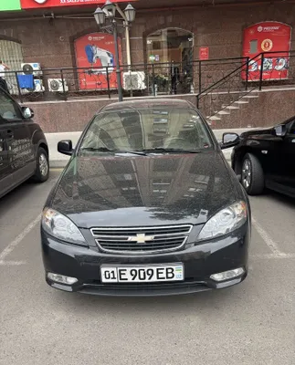 Gentra 2023 qora 1