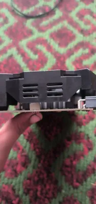 videokarta rx 550 4gb 1
