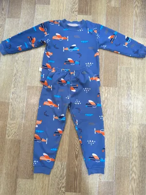 Пижама утеплённая на мальчика 6-8 лет