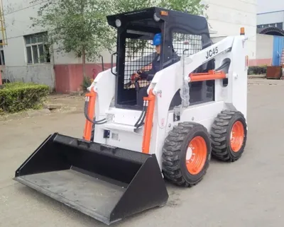 Мини-погрузчик Bobcat 1