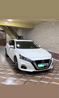Nissan Altima 2.0 1