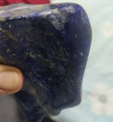Tabiiy afg‘on lojuvardi, qirollik ko‘k rangi 1