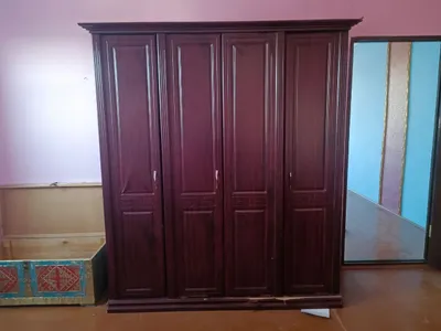 Продаётся шкаф для спальни 1