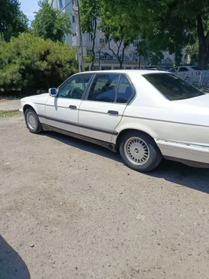 Продаётся BMW E32 1