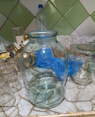 3 litrli bankalarni sotaman, a’lo holatda. 1