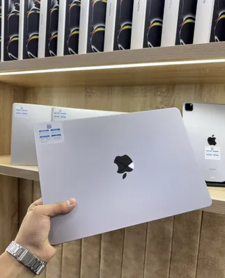 MacBook Air M3 13 дюймов, 16/256 ГБ, полный комплект
