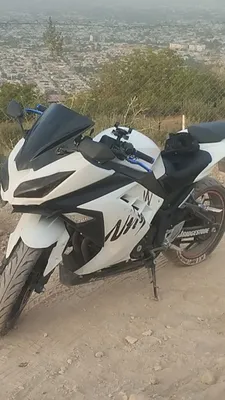 kavasaki ninja 1