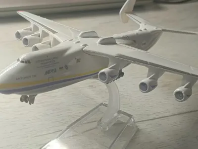 сувенирный самолёт. Ан-225 Мрия 1