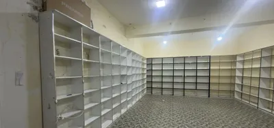 Продаётся стеллаж с полками 1