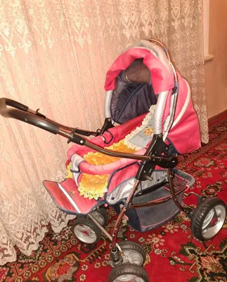 Коляска с матрасиком и подушкой 1