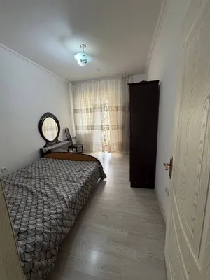 3 xonali kvartira sotiladi 1