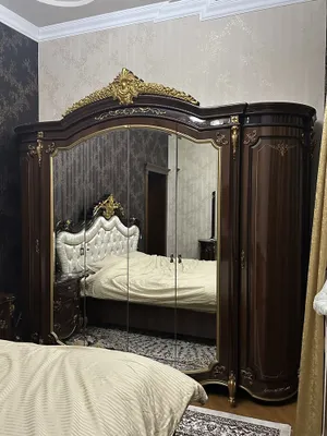 Мебел коричневый из Беллоруссия. 1