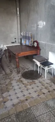 Продаётся антикварный стол. 1
