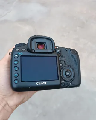Canon 5D Mark III, корпус 1