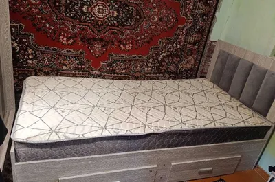 100×200 o‘lchamdagi matrasli, yumshoq bosh qismli va tortmali qulay karavot