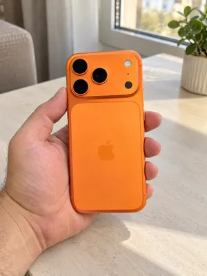 iPhone 17 pro 512gb orange 2