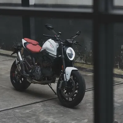 Ducati Monster 937, 2024 1