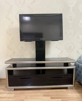 Телевизор и подставка 1