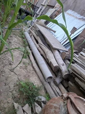 Продаются доски и балки для чёрного потолка 1