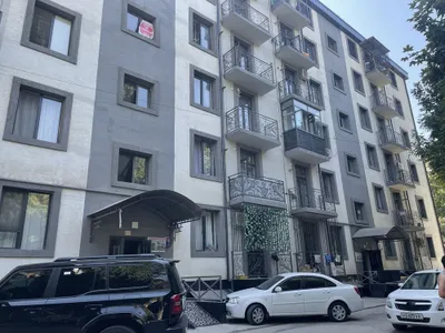 Срочно продаётся двухкомнатная квартира в новостройке Янгиюля 1