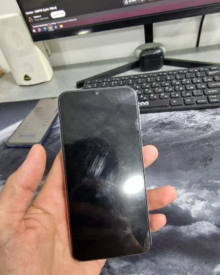 Samsung Galaxy A40 1