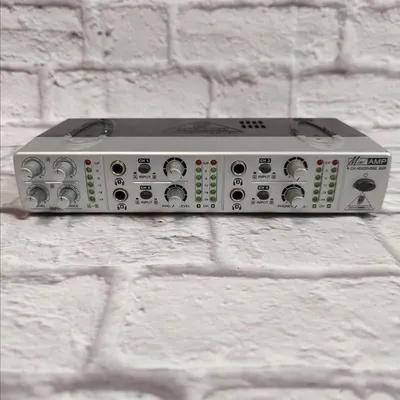 Behringer amp 800 sotiladi 1