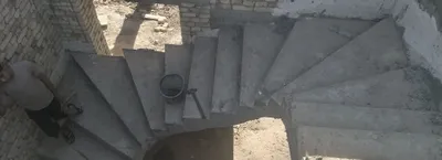 Заливаем бетонные лестницы 1