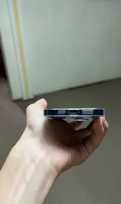 IPhone 12 ozi 77yomkost 1