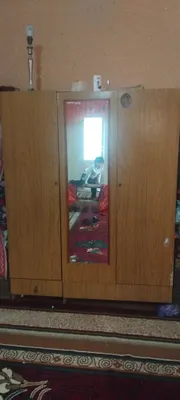 Продаём шкаф 1