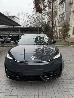 Volkswagen ID UNYX 06 1
