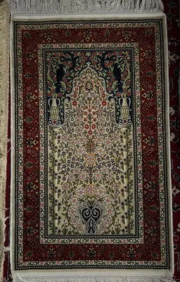 Qo‘lda tayyorlangan ipak gilam 1