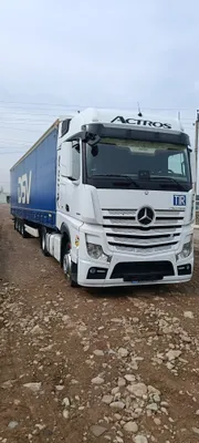 Mersedes BENS aktros 1